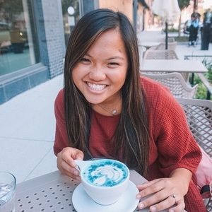 Meet your posher, Amy!